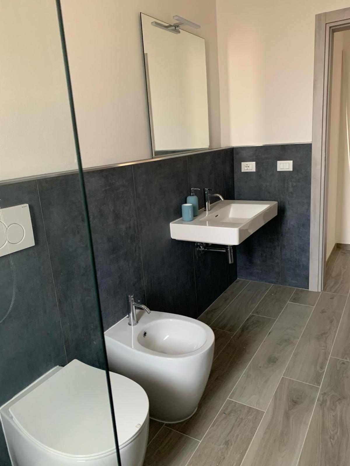 Apartamento Greenpeak, 2 Bedrooms & 2 Baths *